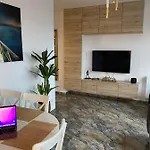 Zlote Tarasy Апартаменти